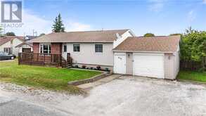 428 Wood Street | Espanola Ontario | Slide Image Three