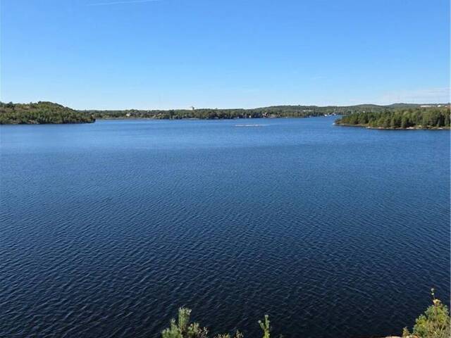 3000 SOUTH BAY Greater Sudbury Ontario, P3E 6H7 - 1 Bedroom Waterfront Home For sale