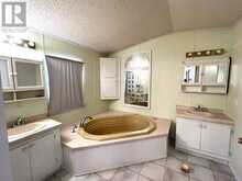 17 W Dryden Road | Greater Sudbury Ontario | Slide Image Eight