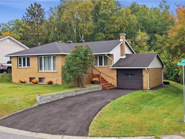 2 Belmont Court Greater Sudbury Ontario, P0M 1H0 - 3 Bedrooms Home For Sale