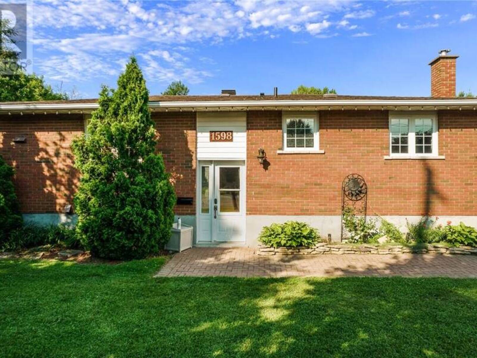 1598 Gary Avenue, Greater Sudbury, Ontario P3A 4G4
