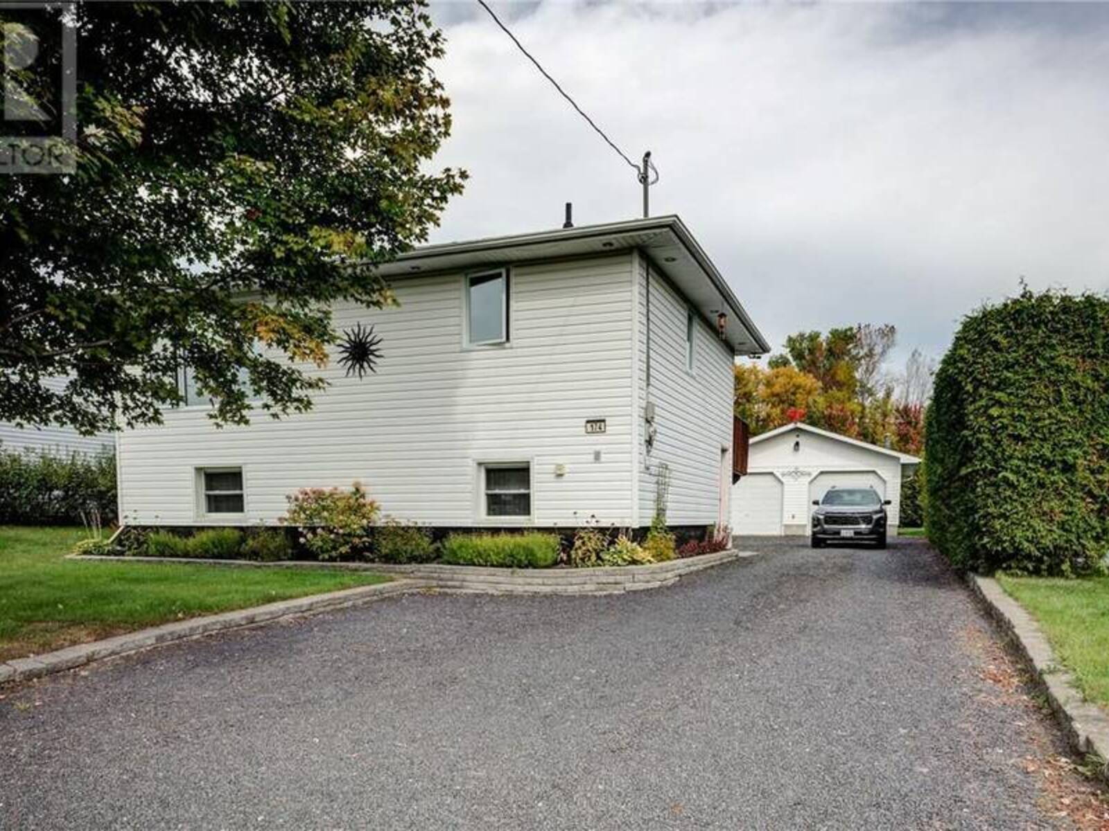 174 Bridge Street, Chelmsford, Ontario P0M 1L0