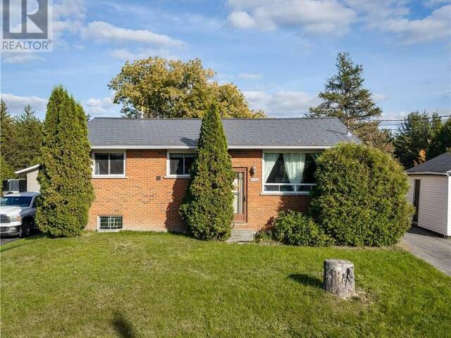 4738 Fergus Avenue Greater Sudbury Ontario, P3P 1S3 - 4 Bedrooms Home For Sale