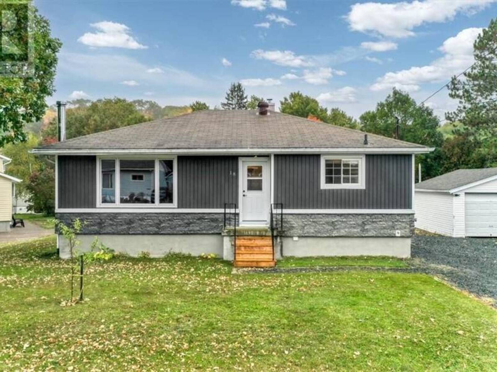 18 Wickwas Street, Greater Sudbury, Ontario P0M 2R0