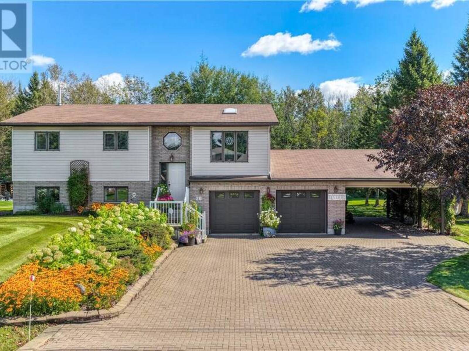 20 Hazel Street, Chelmsford, Ontario P0M 1L0