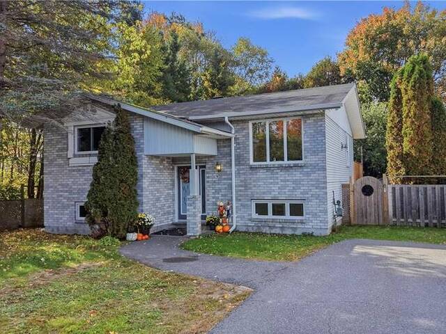 439 Levesque Street West Nipissing Ontario, P2B 3E4 - 4 Bedrooms Home For Sale