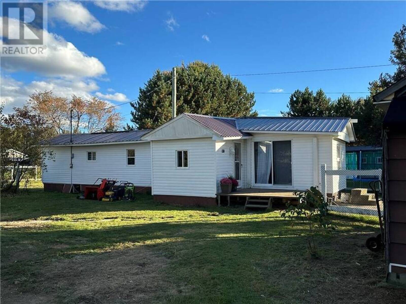 110 Juliette Drive, Greater Sudbury, Ontario P3P 1H6