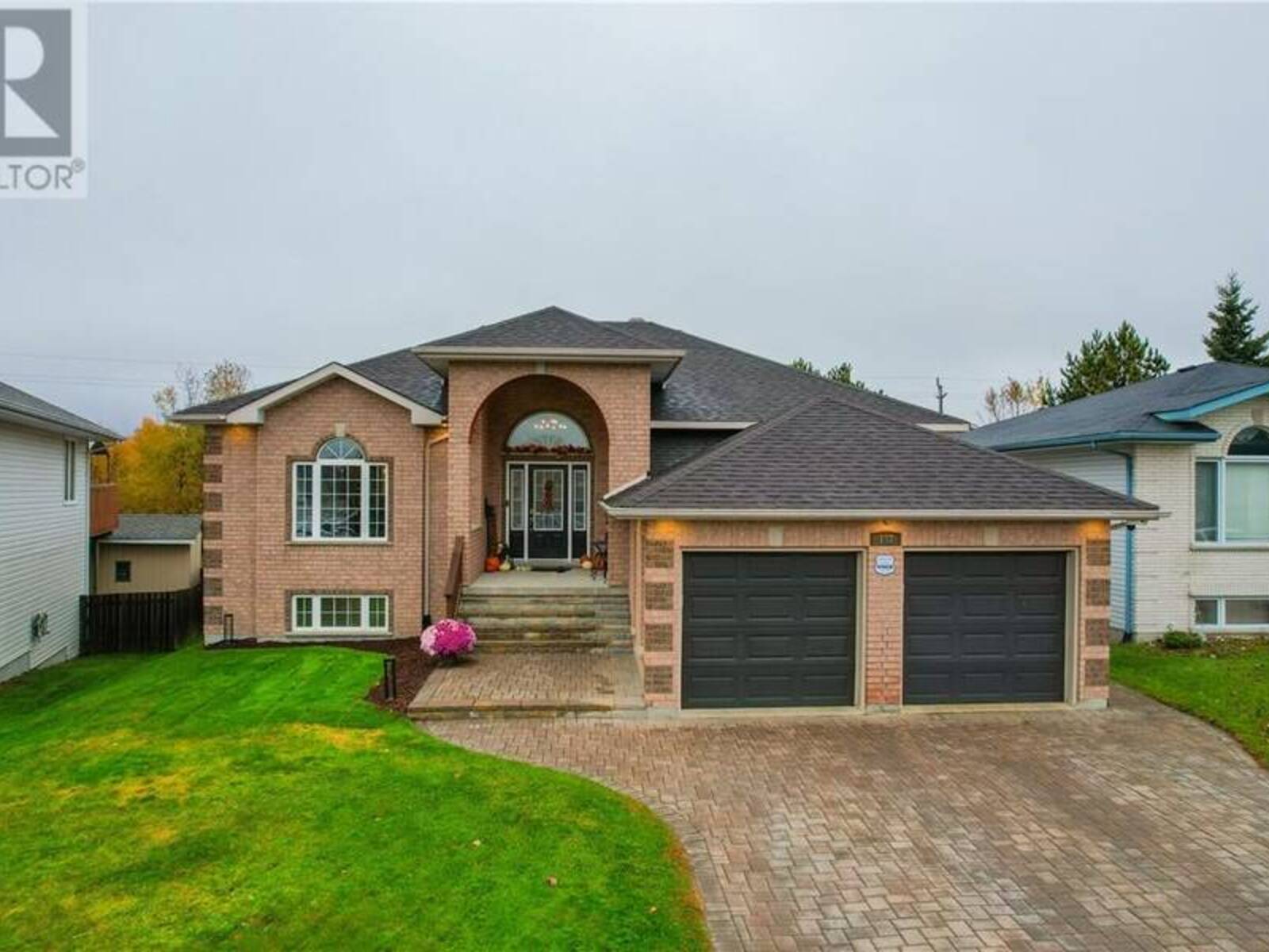 187 Ravina Avenue, Greater Sudbury, Ontario P3L 1B8