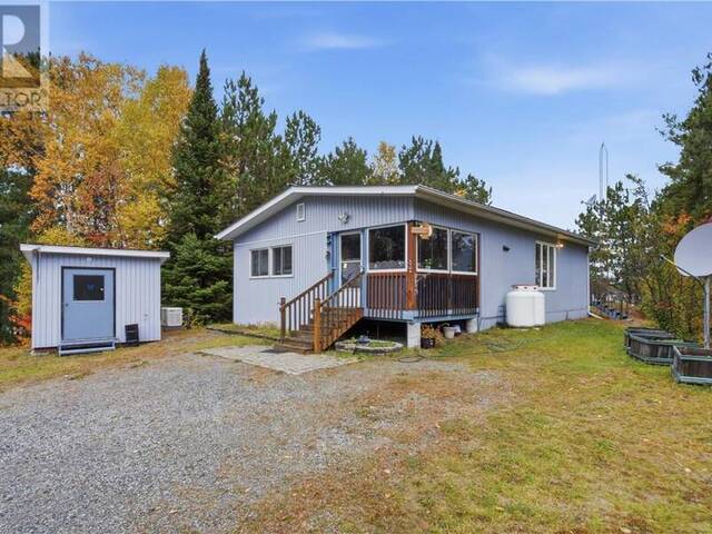 201 & 203 Ashigami Road E Greater Sudbury Ontario, P0M 3C0 - 2 Bedrooms Waterfront Home For sale