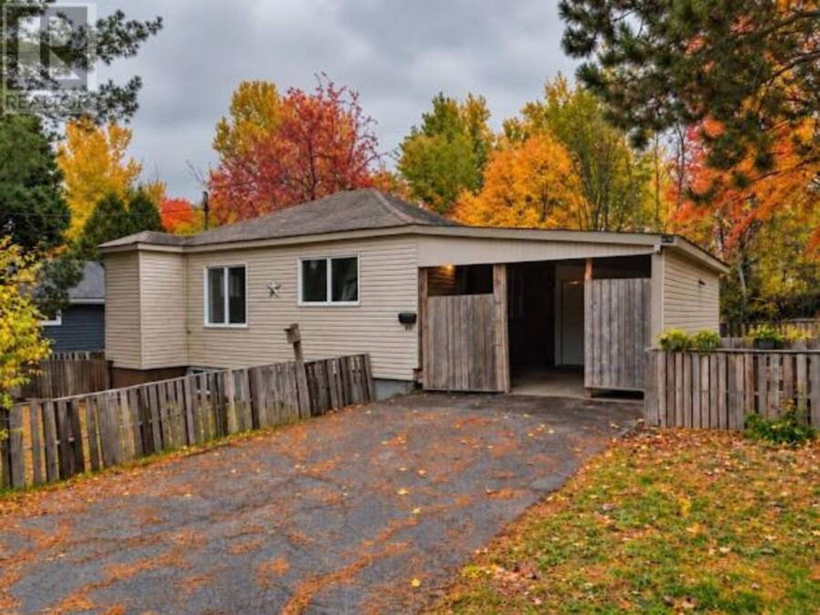 45 Mckinnon Street, Greater Sudbury, Ontario P3B 3J3