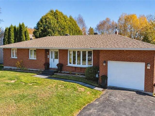22 Walter Avenue Greater Sudbury Ontario, P3Y 1C8 - 5 Bedrooms Home For Sale