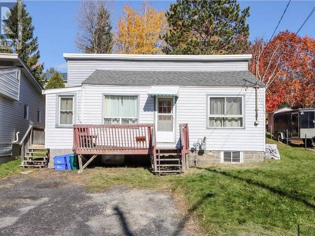 1144 Lonsdale Greater Sudbury Ontario, P3B 1K4 - 3 Bedrooms Home For Sale