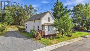 29 Evans Road | Greater Sudbury Ontario | Slide Image One