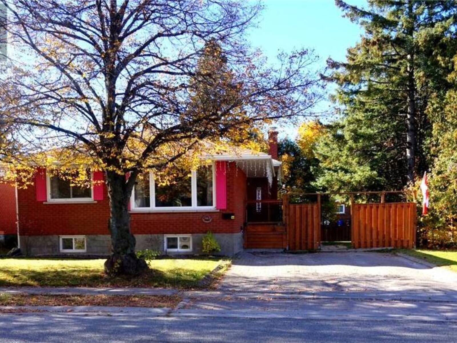 1063 BEAUMONT Avenue, Greater Sudbury, Ontario P3A 3G7