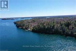 C CLUB ISLAND | Leeds and the Thousand Islands Ontario | Slide Image Eight