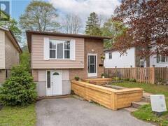 952 OLD COLONY Road Kingston Ontario, K7P 1J7