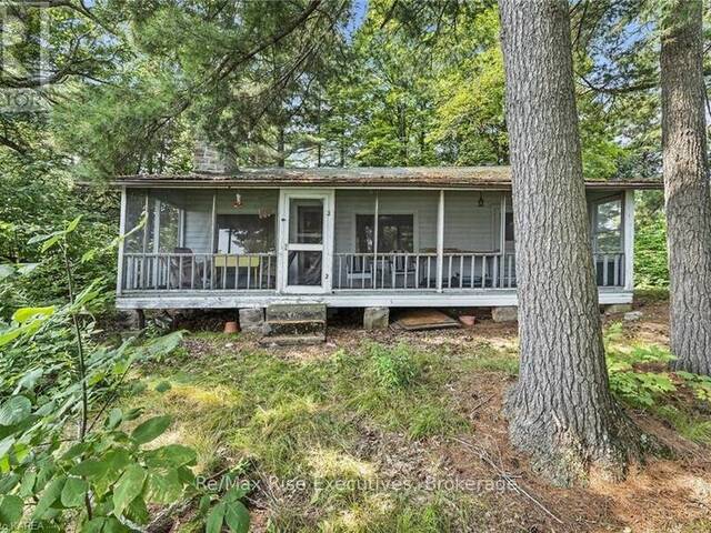 1326 RIDGE LANE South Frontenac Ontario, K0H 2N0