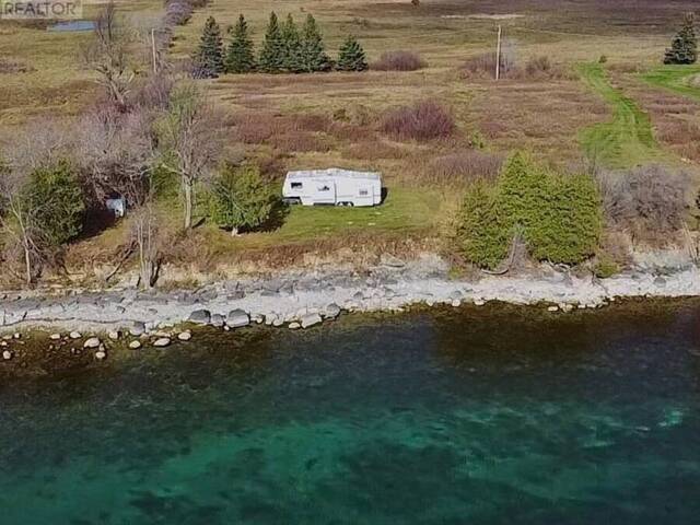 PT LT 9-10 HENDERSON LANE Frontenac Islands Ontario, K0H 2Y0