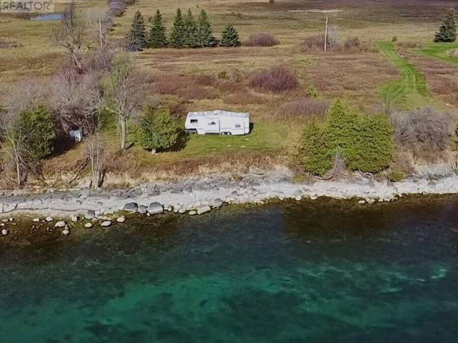 PT LT 9-10 HENDERSON LANE, Frontenac Islands, Ontario K0H 2Y0