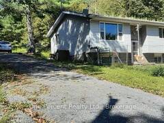 1093 MOON ROAD Central Frontenac Ontario, K0H 1T0