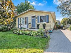 42 CLAIRTON Place Amherstview Ontario, K7N 1R7