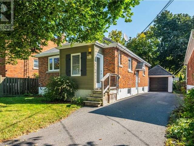 225 REGENT Street Kingston Ontario, K7L 4K5