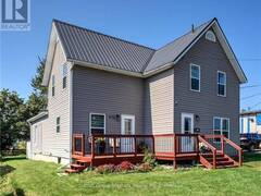 870 STONE STREET N Gananoque Ontario, K7G 1Z6