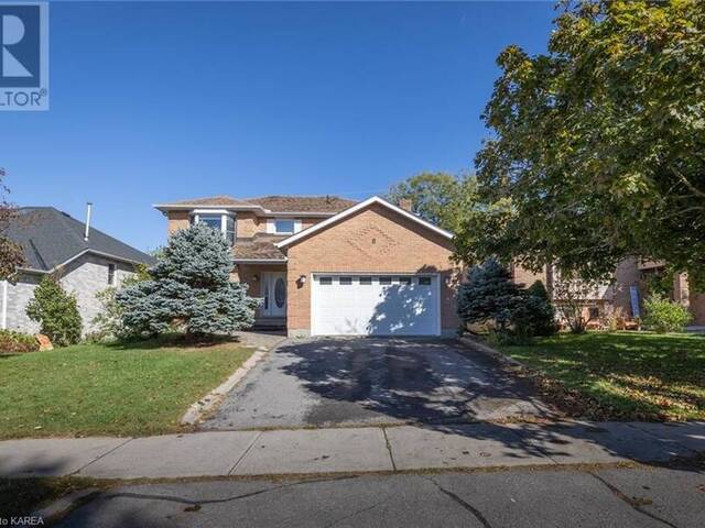 8 BUCKINGHAM Court Kingston Ontario, K7K 6V8