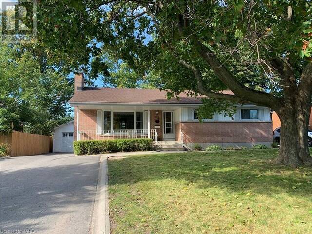 329 GLEN CASTLE Road Kingston Ontario, K7M 4N9