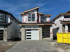 206 SUPERIOR DRIVE Loyalist Ontario, K7N 0E5