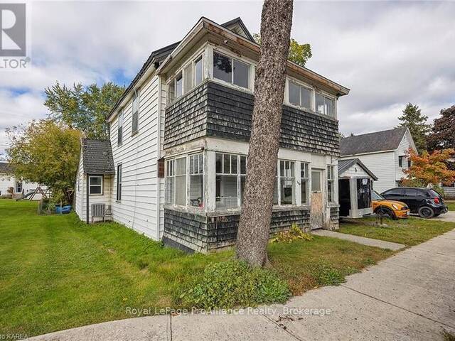 308 BROCK STREET Gananoque Ontario, K7G 1K6