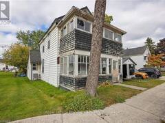 308 BROCK STREET Gananoque Ontario, K7G 1K6