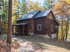 1245 MCCONVILLE LANE South Frontenac Ontario, K0H 2T0