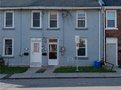 368 BARRIE STREET Kingston Ontario, K7K 3T3