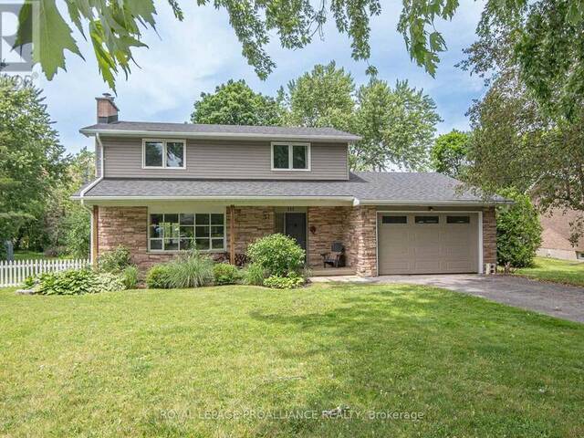 115 FAIRWAY HILL CRESCENT Kingston Ontario, K7M 2B5