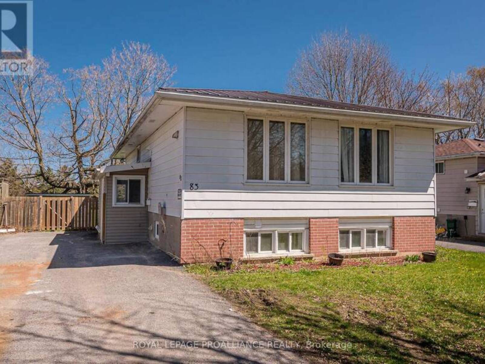 83 CALDERWOOD DRIVE, Kingston, Ontario K7M 6L5