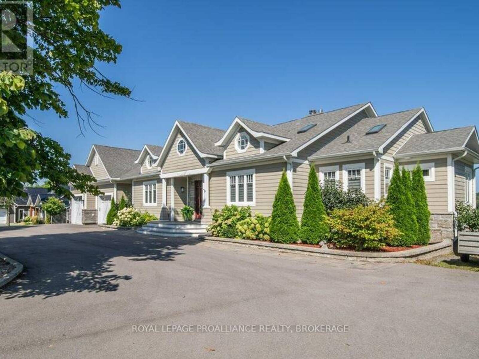 326 SPITHEAD ROAD W, Frontenac Islands, Ontario K7G 2V6