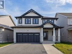 652 HALLOWAY DRIVE Kingston Ontario, K7K 0H4