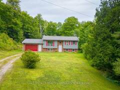 6480 SOUTH LAVANT ROAD North Frontenac Ontario, K0H 2J0