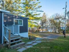 11 - 5633 BATH ROAD Loyalist Ontario, K0H 1G0