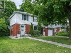 18 STRATHCONA CRESCENT Kingston Ontario, K7M 1N8