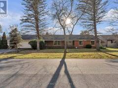 6 BROOKLANDS PARK AVENUE Loyalist Ontario, K0H 1G0