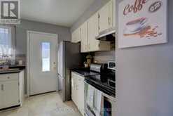 33 DERBY GATE CRESCENT | Kingston Ontario | Slide Image Thirteen