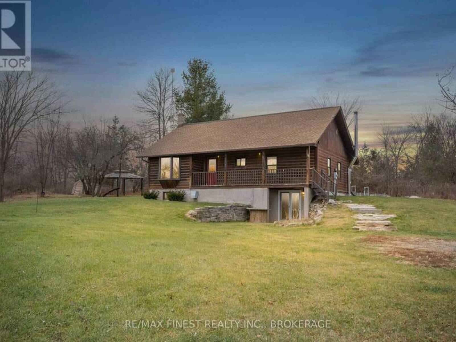 5356 LONG SWAMP ROAD, South Frontenac, Ontario K0K 3N0