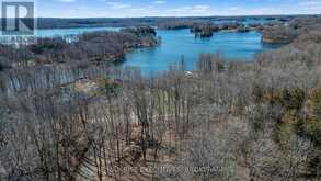 6 CRANBERRY COVE LANE | Leeds and the Thousand Islands Ontario | Slide Image Five