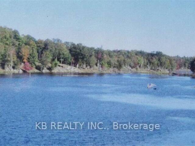 CON14 NORTH PART LOT ROAD South Frontenac Ontario, K0H 2V0