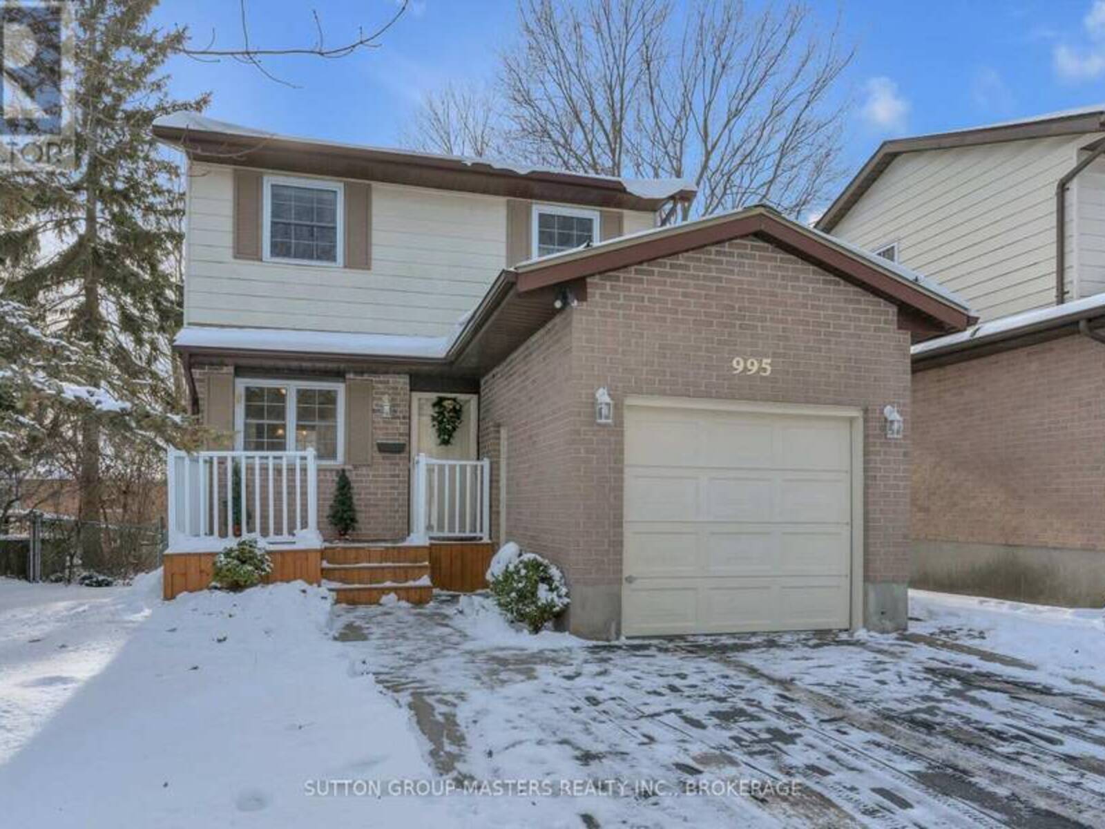 995 PEMBRIDGE CRESCENT, Kingston, Ontario K7P 1M8