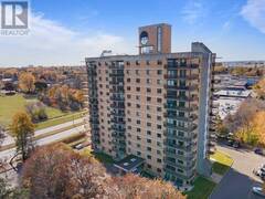 304 - 257 BATH ROAD Kingston Ontario, K7M 7T3