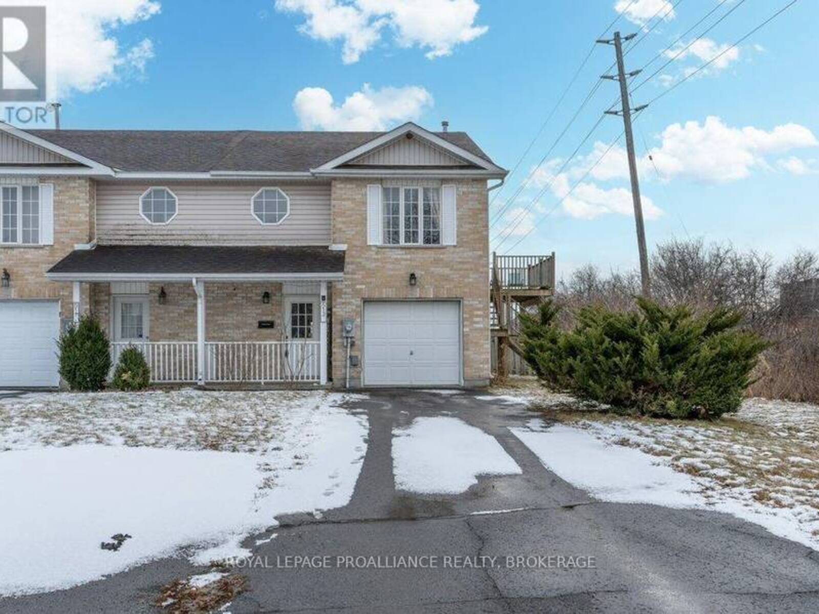 513 FARNHAM COURT, Kingston, Ontario K7M 8Y1