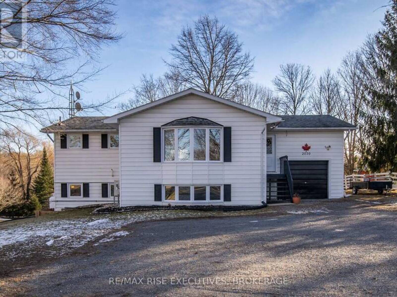 2039 WASHBURN ROAD, Inverary, Ontario K0H 1X0